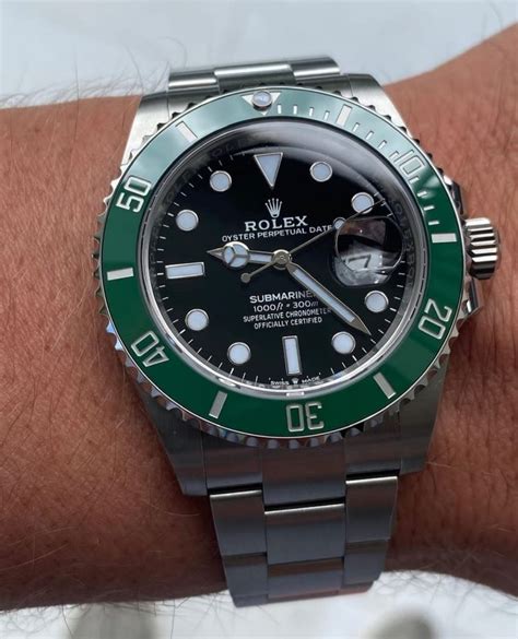 green and black rolex submariner